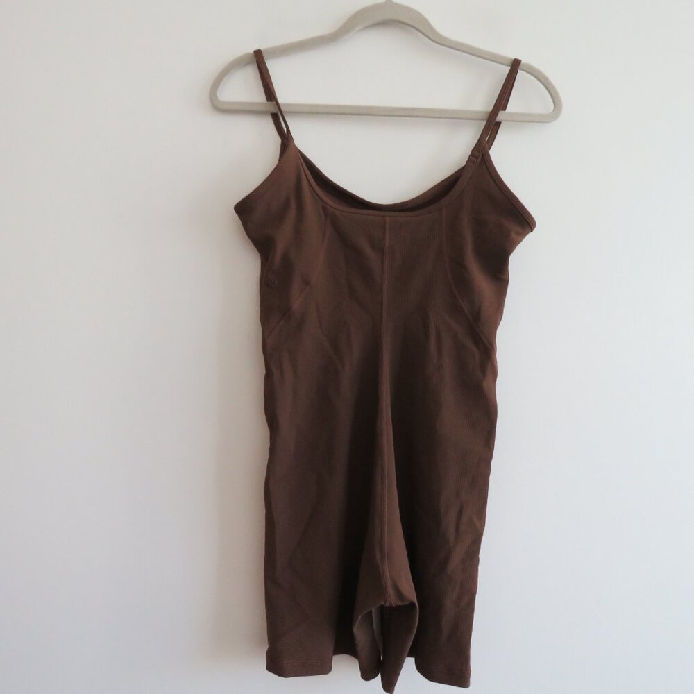 LULULEMON Ribbed Contoured Unitard 6" in Java Neutral Athleisure - Size US 6 - Picture 11 of 16